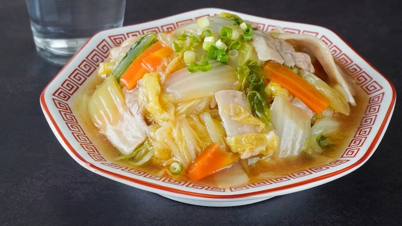 白菜あんかけ丼|炒めて煮るだけ!とろとろ白菜が甘い簡単どんぶり