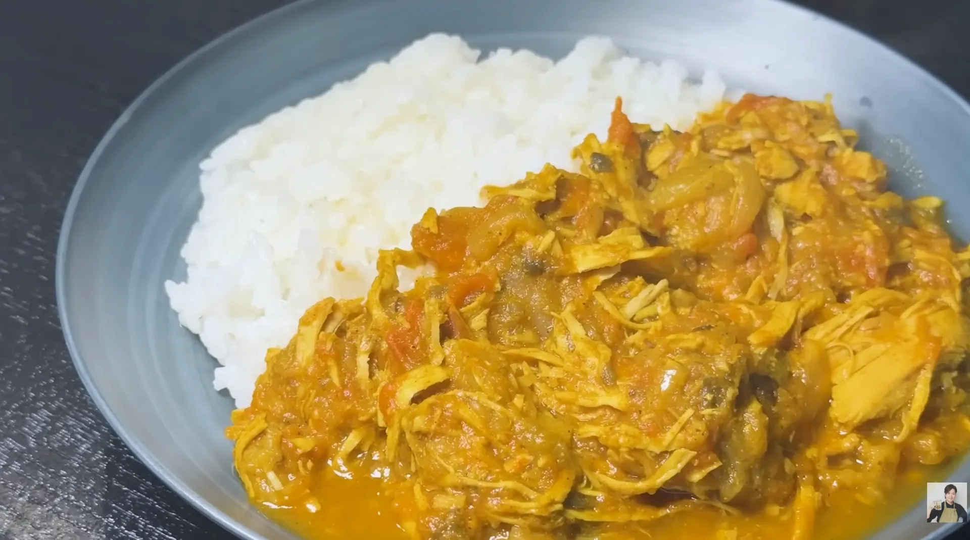 無水痩せ鶏むねカレー|油不使用・野菜の水分だけで煮込む